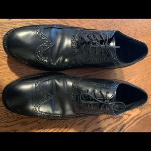 Come Hanan men’s size 9 shoes